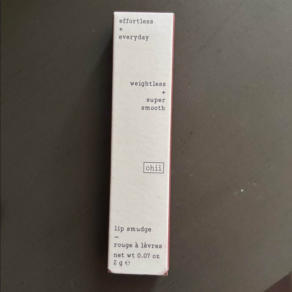 OHII  Lip Smudge in Cream color Scorpio